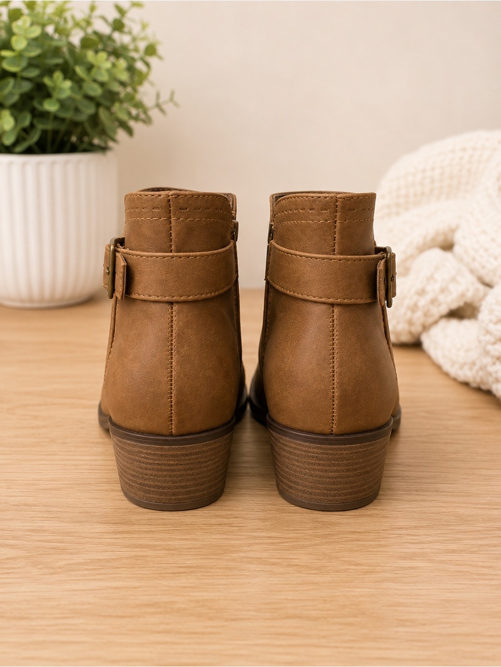 New! Market & Spruce Women’s Brown Ankle Booties with Buckle Detail - Picture 4 of 10